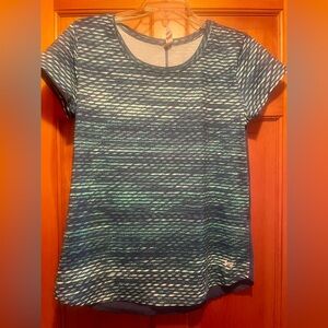 Under Armour Teal and White Short Sleeve Top Womens M